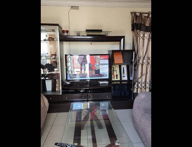 3 BEDROOM HOUSE FOR SALE IN KHAYA